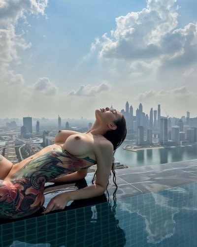 Тома Жданова