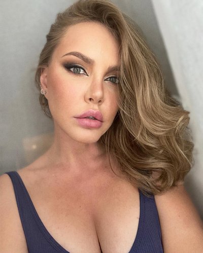 Маша Малиновская