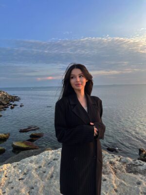 Александра Смирнова